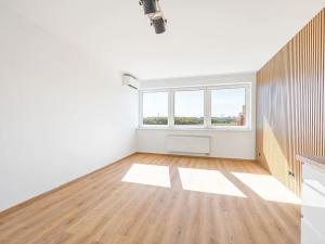 Prodej bytu 2+kk, Praha - Letňany, Tupolevova, 52 m2