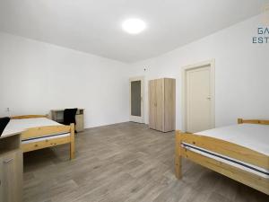 Pronájem bytu 2+1, Brno, Bratislavská, 79 m2