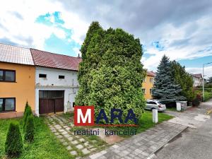 Prodej rodinného domu, Charváty, 172 m2
