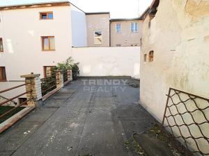 Prodej obchodního prostoru, Plzeň, Pod Všemi svatými, 450 m2