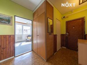 Prodej bytu 3+1, Vsetín, nám. Svobody, 72 m2