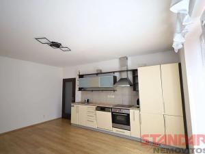 Pronájem bytu 2+kk, Tlučná, Pod Školkou, 58 m2