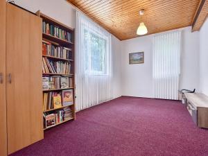 Prodej rodinného domu, Praha - Kobylisy, Klapkova, 245 m2