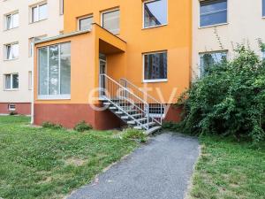 Prodej bytu 2+kk, Praha - Modřany, Vokrojova, 44 m2