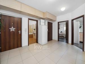 Prodej bytu 3+kk, Praha - Řeporyje, Wiesenthalova, 85 m2