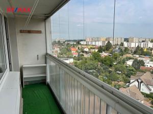Pronájem bytu 2+kk, Praha - Kamýk, Smotlachova, 44 m2