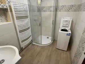 Pronájem bytu 2+kk, Praha - Čimice, Ke hřišti, 50 m2