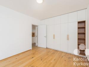 Pronájem bytu 2+kk, Praha - Nusle, Muzikova, 56 m2