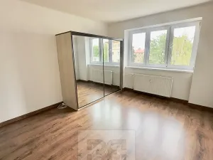 Pronájem bytu 2+1, Kladno, U výtopny, 51 m2