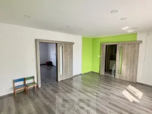 Pronájem rodinného domu, Cítoliby, B. Němcové, 115 m2