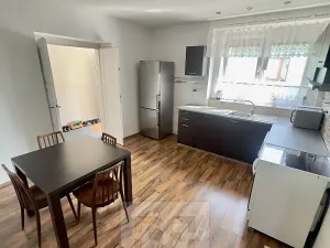 Pronájem rodinného domu, Cítoliby, B. Němcové, 115 m2