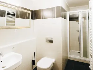 Prodej bytu 2+kk, Praha - Troja, Mazurská, 52 m2