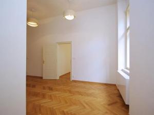 Pronájem bytu 2+kk, Praha - Staré Město, Kozí, 39 m2
