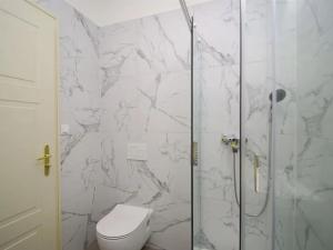 Pronájem bytu 2+kk, Praha - Staré Město, Kozí, 39 m2