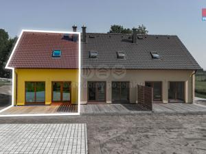 Prodej činžovního domu, Černá v Pošumaví - Bližná, 249 m2