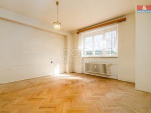 Prodej bytu 3+1, Hradec Králové, Škroupova, 91 m2
