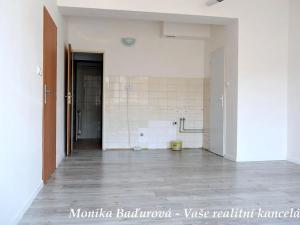 Pronájem kanceláře, Zlín, Sadová, 41 m2
