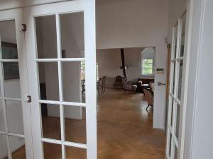 Prodej bytu 4+kk, Holubice, Za Dvorem, 130 m2