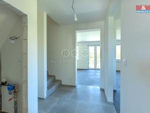 Prodej rodinného domu, Lány, 168 m2