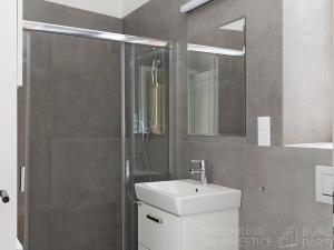 Prodej bytu 2+kk, Praha - Michle, Pod Stárkou, 39 m2