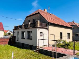 Prodej vily, Kamenné Žehrovice, Revoluční, 310 m2