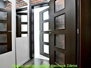 Pronájem bytu 3+kk, Praha - Vysočany, Na Harfě, 66 m2