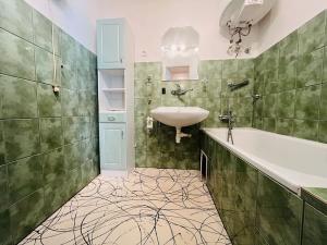 Pronájem bytu 1+kk, Praha, 40 m2