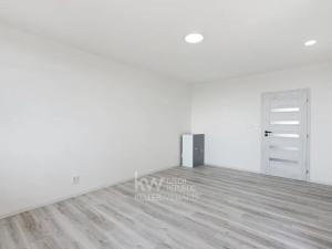 Prodej bytu 3+1, Praha - Troja, Hnězdenská, 74 m2