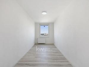 Prodej bytu 3+1, Praha - Troja, Hnězdenská, 74 m2