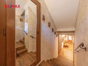 Prodej rodinného domu, Nový Knín, 350 m2