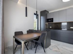 Pronájem bytu 3+kk, Praha - Vinohrady, Perucká, 120 m2