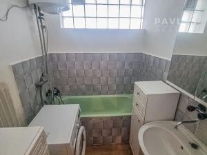 Pronájem bytu 2+1, České Budějovice, Jiráskovo nábř., 81 m2