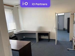 Pronájem skladu, Mělník, Blatecká, 697 m2