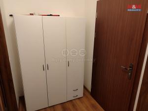 Pronájem bytu 1+kk, Praha - Hloubětín, Kukelská, 26 m2