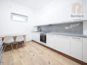 Pronájem bytu 3+1, Praha - Smíchov, Lidická, 87 m2