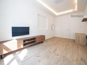 Pronájem bytu 3+1, Praha - Smíchov, Lidická, 87 m2