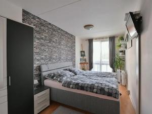 Prodej bytu 3+1, Praha - Modřany, Urbánkova, 74 m2