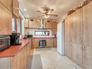 Prodej pozemku pro bydlení, Praha - Modřany, Do Lipin, 22202 m2