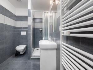 Pronájem bytu 2+kk, Brno, Bratislavská, 45 m2