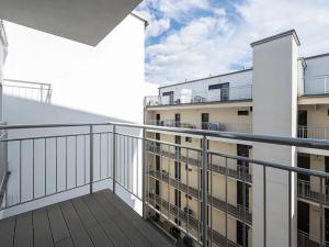 Pronájem bytu 2+kk, Brno, Bratislavská, 45 m2