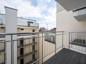 Pronájem bytu 2+kk, Brno, Bratislavská, 45 m2