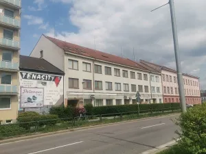Pronájem obchodního prostoru, Pardubice, 95 m2