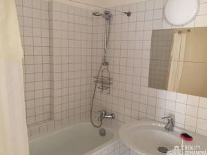 Pronájem bytu 2+1, Praha - Vinohrady, Řipská, 75 m2