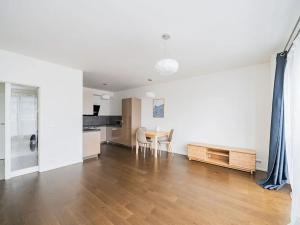 Pronájem bytu 2+kk, Praha - Vršovice, Archangelská, 56 m2