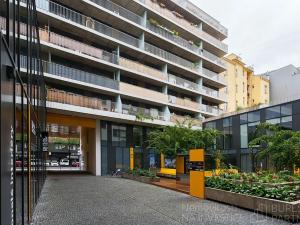 Pronájem bytu 1+kk, Praha - Karlín, Sokolovská, 35 m2