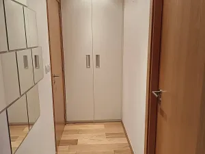 Prodej bytu 2+kk, Praha - Lochkov, U sladovny, 44 m2