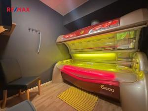 Pronájem obchodního prostoru, Praha - Vokovice, Evropská, 50 m2
