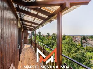 Prodej bytu 3+1, Nové Město nad Metují, U Lípy, 101 m2
