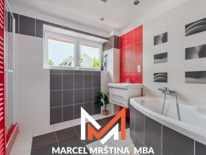 Prodej bytu 3+kk, Nové Město nad Metují, U Lípy, 103 m2