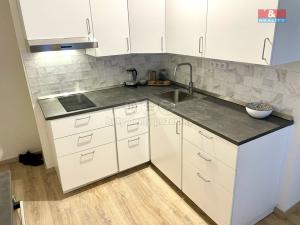 Pronájem bytu 2+kk, Líšnice, Spálený Mlýn, 42 m2